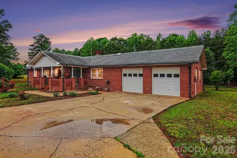 105 Fox Fire Run, Gastonia, NC 28052
