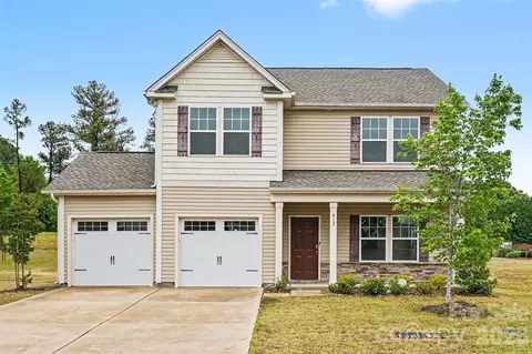 412 Contentment Dr, Locust, NC 28097