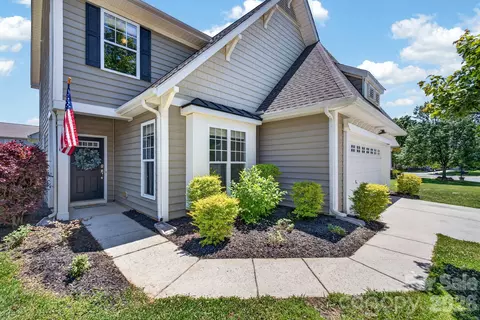 598 Sugar Tree Dr, Rock Hill, SC 29732