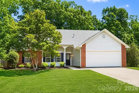 3012 Waycross Dr, Monroe, NC 28110