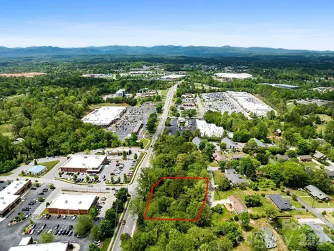 99999 Weaver Blvd, Weaverville, NC 28787