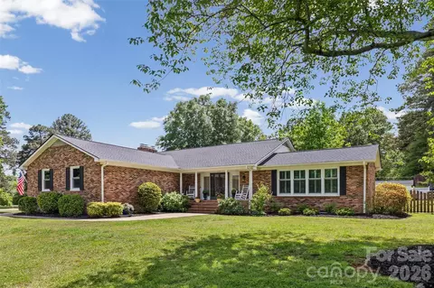 2107 Meadow Ln, Rock Hill, SC 29732