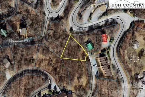 103 Snowplow Ln, Beech Mountain, NC 28604 photo 5
