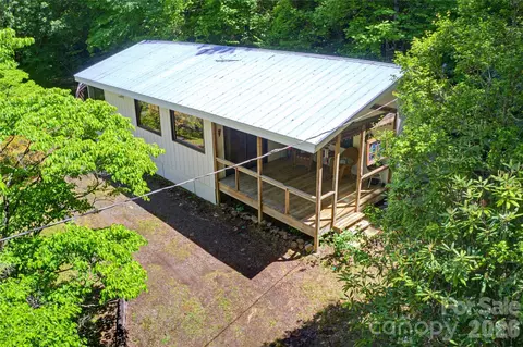 223 Little Cove Rd, Sylva, NC 28779