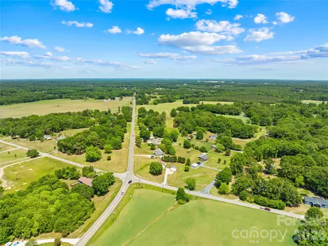 View/Area - 4800 Morgan Mill Rd, Monroe, NC 28110 photo 5 of 7