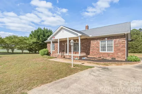 7195 Beaver Rd, Kannapolis, NC 28081