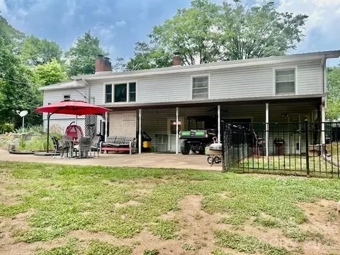 408 Hollis Rd, Ellenboro, NC 28040