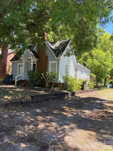 442 Spring St, Albemarle, NC 28001