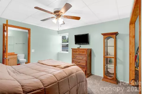 Bedroom - 359 Rash Rd, Olin, NC 28660 photo 4 of 4