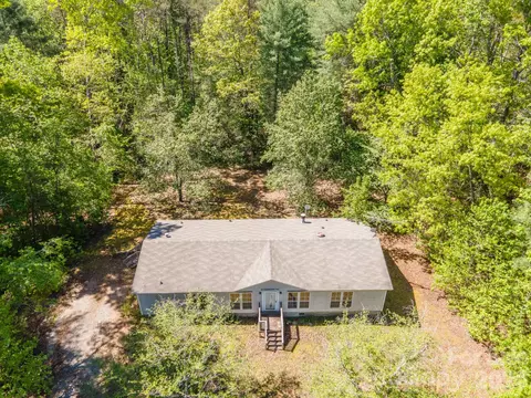5793 Piedmont Rd, Morganton, NC 28655