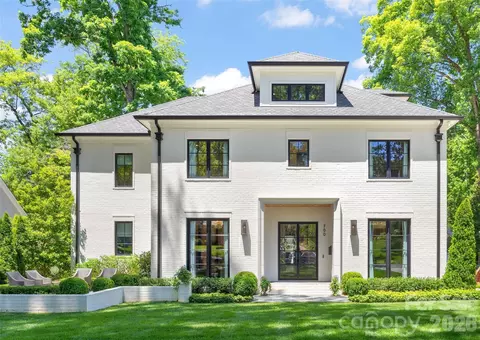 700 Cherokee Rd, Charlotte, NC 28207