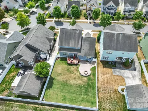 View/Area - 16416 Leavitt Ln, Davidson, NC 28036 photo 1 of 5