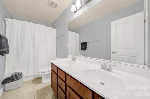 Bath - 16416 Leavitt Ln, Davidson, NC 28036 photo 3 of 3