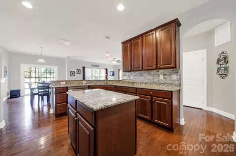 Kitchen - 16416 Leavitt Ln, Davidson, NC 28036 photo 1 of 3