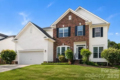 104 Alnwick Ln, Waxhaw, NC 28173