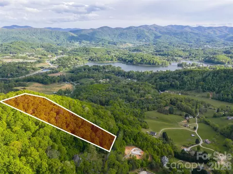 Breckenridge Road, Waynesville, NC 28785
