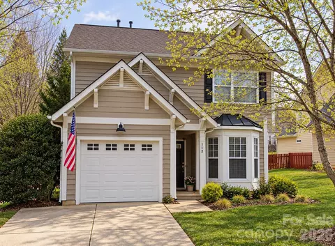 712 Tulip Tree Pl, Rock Hill, SC 29732