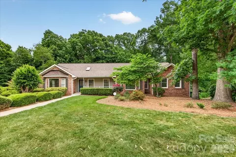 148 Miss Ellie Ln, Gastonia, NC 28056