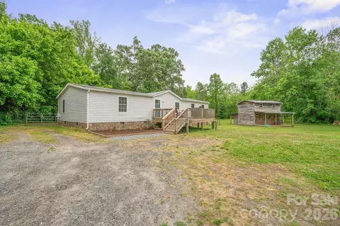 1855 Burris Rd, Conover, NC 28613