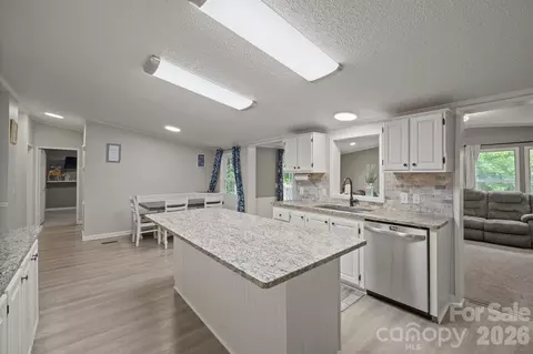 Kitchen - 1855 Burris Rd, Conover, NC 28613 photo 4 of 5