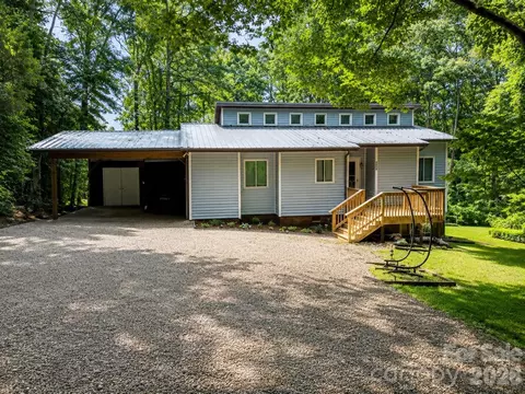4909 Charmwood Ct, Concord, NC 28027