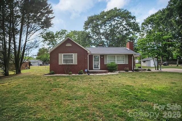 1305 Markway St, Shelby, NC 28150