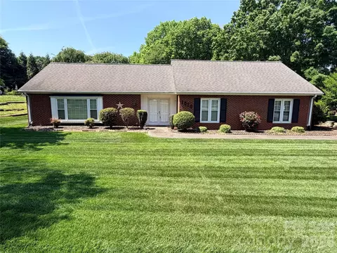 1020 Longreen 50a Dr #50A, Kernersville, NC 27284