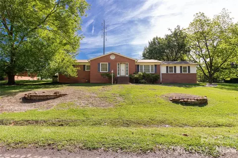 503 N Jackson Rd, Lancaster, SC 29720