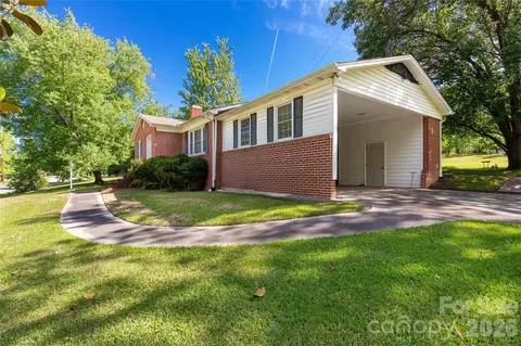 Exterior - 503 N Jackson Rd, Lancaster, SC 29720 photo 4 of 6