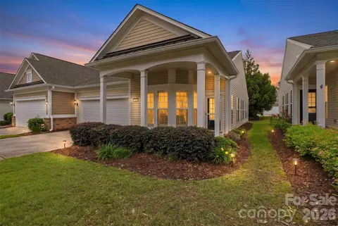 9016 Smokey Hill Ln, Fort Mill, SC 29707