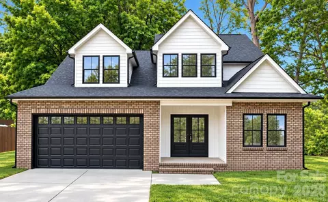 55 Elizabeth St, China Grove, NC 28023