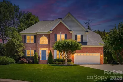 8803 Cumberland Ct, Waxhaw, NC 28173