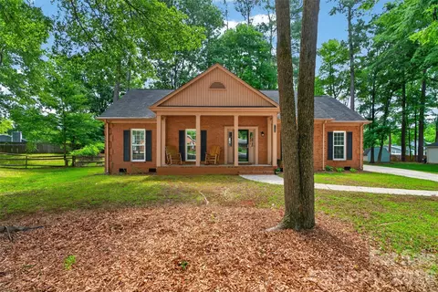 7148 Powder Mill Pl, Charlotte, NC 28277
