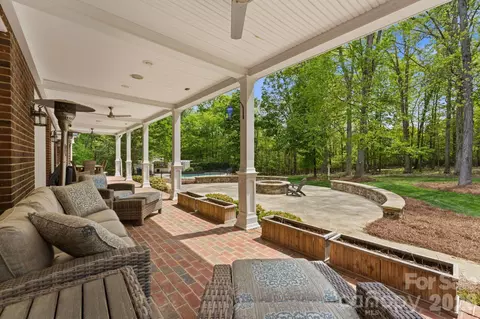 Exterior - 5675 Highway 55 E Hwy E, Clover, SC 29710 photo 3 of 5