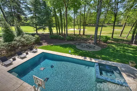 Exterior - 18300 Scotscraig Ln, Cornelius, NC 28031 photo 2 of 8