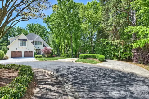 Exterior - 18300 Scotscraig Ln, Cornelius, NC 28031 photo 8 of 8