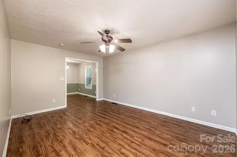 Living - 5319 Eider Ln, Granite Falls, NC 28630 photo 2 of 4