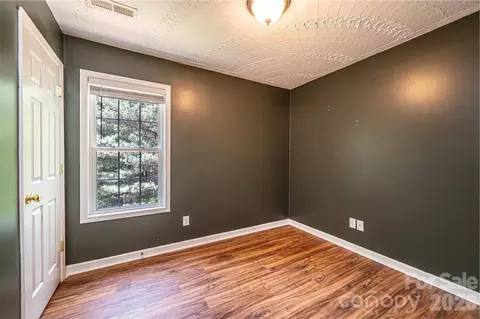 Bedroom - 5319 Eider Ln, Granite Falls, NC 28630 photo 5 of 7