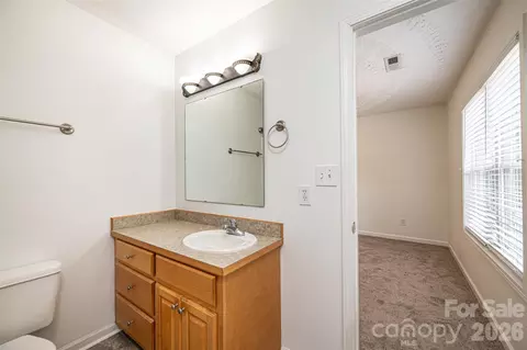 Bath - 5319 Eider Ln, Granite Falls, NC 28630 photo 4 of 5