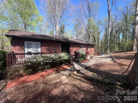 Exterior - 231 Davis Dr, Morganton, NC 28655 photo 2 of 6
