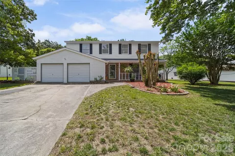 7131 Wannamaker Ln, Charlotte, NC 28226
