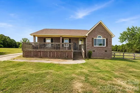 3716 Corinth Church Rd, Monroe, NC 28112