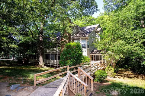 6500 Clavell Ln, Charlotte, NC 28210