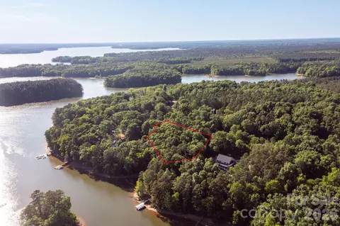 345 Emerald Isle Ct, Lexington, NC 27292