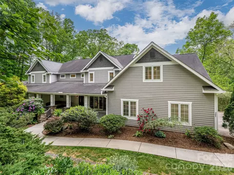 307 S Braeside Ct, Asheville, NC 28803