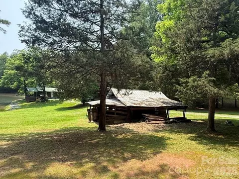 Other - 650 Smith Waldrop Rd, Columbus, NC 28722 photo 5 of 7