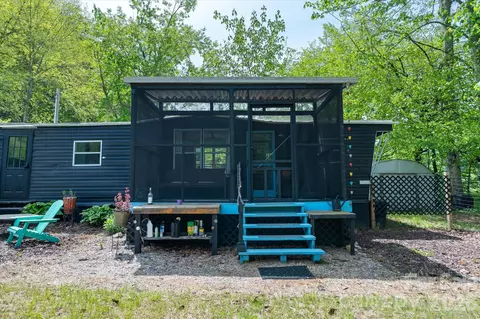 Exterior - 72 Amos Creek Rd, Marshall, NC 28753 photo 2 of 10