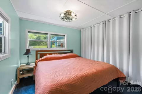 Bedroom - 72 Amos Creek Rd, Marshall, NC 28753 photo 1 of 2