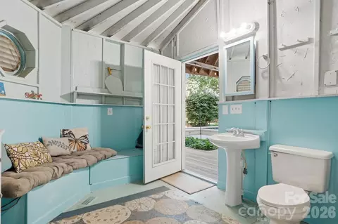 Bath - 3025 Abingdon Ave, Monroe, NC 28110 photo 4 of 4
