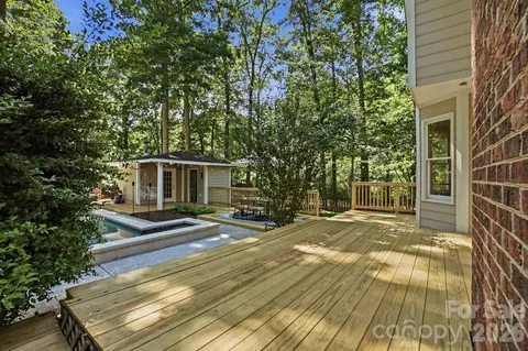 Exterior - 3025 Abingdon Ave, Monroe, NC 28110 photo 6 of 13